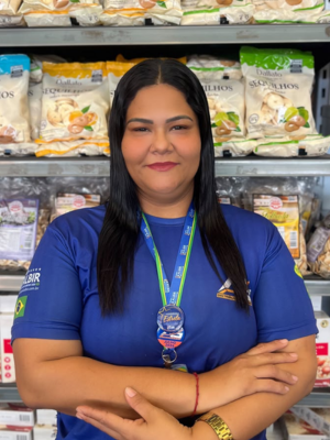 Stefany Evelin, Vendedora da Distribuidora Alto Giro em Maracanaú